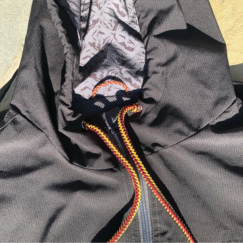 Micro Ripstop Water Resistant Light Jacket - Picture 11 of 13